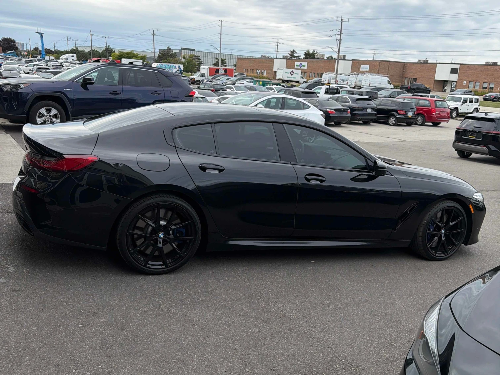 BMW 850 xDrive | CARFAX | БЕЗ ИНЦИДЕНТИ, снимка 4 - Автомобили и джипове - 56145140