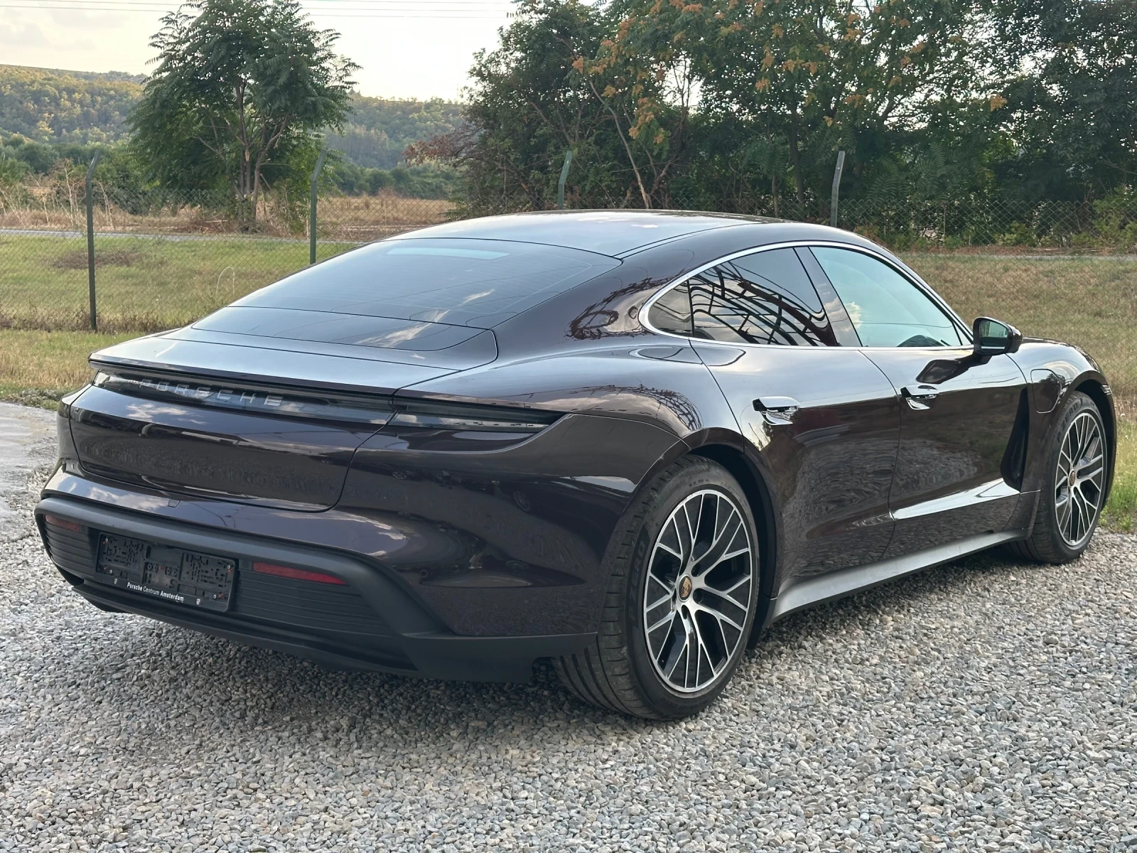 Porsche Taycan 93kw 7evro 550km | Mobile.bg � ����������� 4