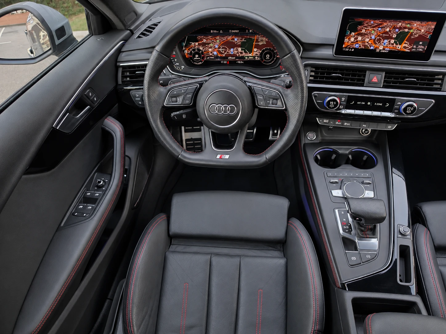 Audi A4 4.0TDI* 190KC* S-LINE* MATRIX* VIRTUAL COCKPIT* NA, снимка 11 - Автомобили и джипове - 56340114