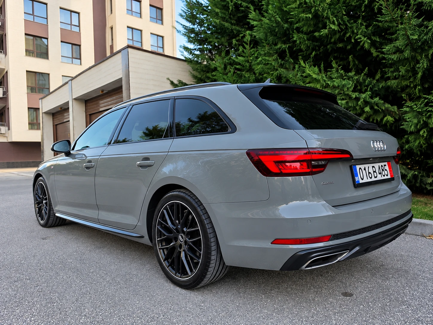 Audi A4 4.0TDI* 190KC* S-LINE* MATRIX* VIRTUAL COCKPIT* NA, снимка 7 - Автомобили и джипове - 56340114