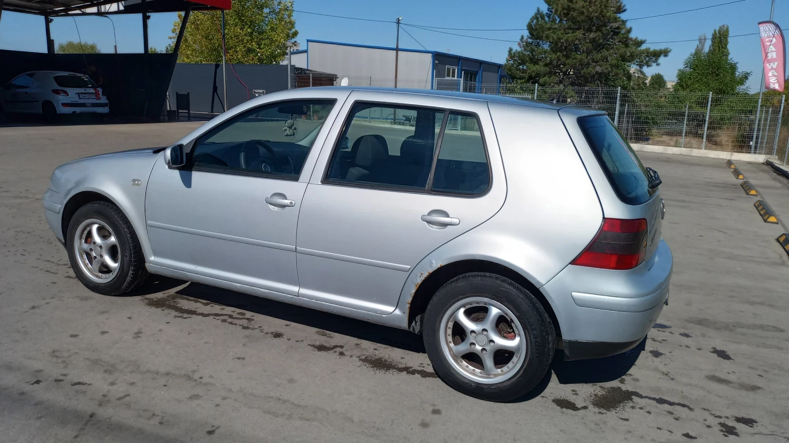 VW Golf, снимка 7 - Автомобили и джипове - 56482275
