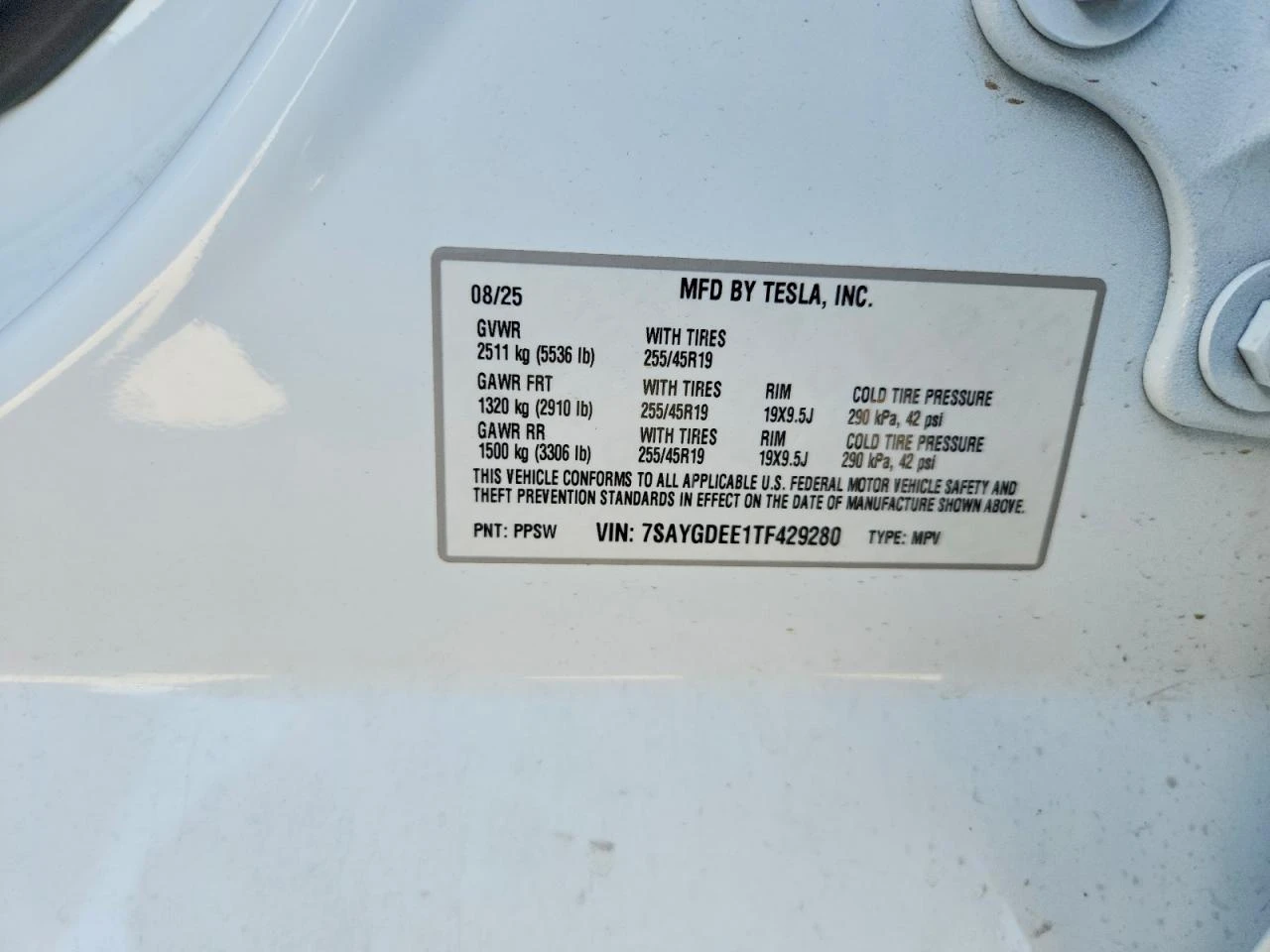 Tesla Model Y Long Range Launch Series AWD, снимка 12 - Автомобили и джипове - 56516054