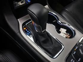 Jeep Cherokee 3.6 Limited| 295к.с.| ВКЛ.ТЕХНОТЕСТ | Auto.bg — изображение 9