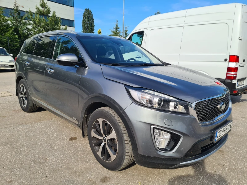 Kia Sorento, снимка 10 - Автомобили и джипове - 47275018