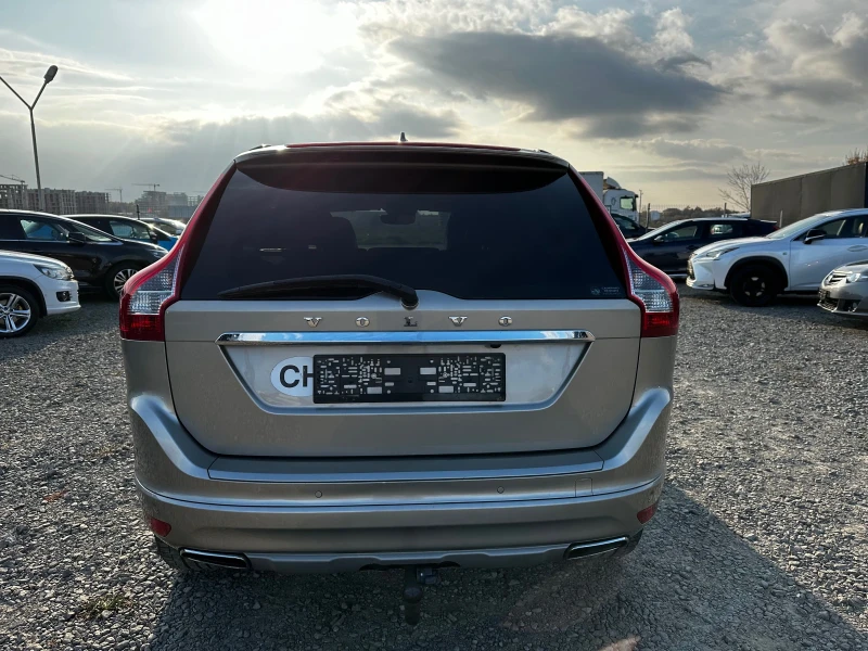 Volvo XC60 2.5 ШВЕЙЦАРИЯ Т5 AWD, снимка 6 - Автомобили и джипове - 47907292