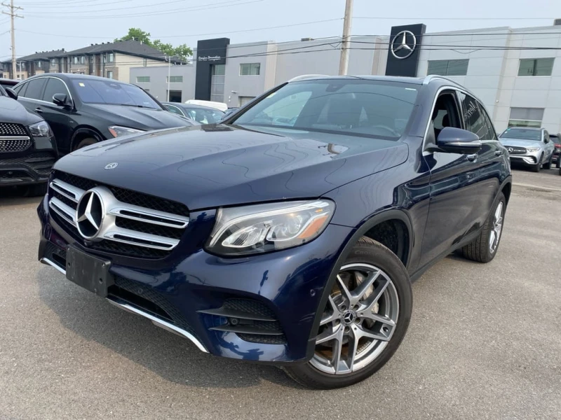 Mercedes-Benz GLC 300 * CARFAX * БЕЗ ПЪРВОНАЧАЛНА ВНОСКА