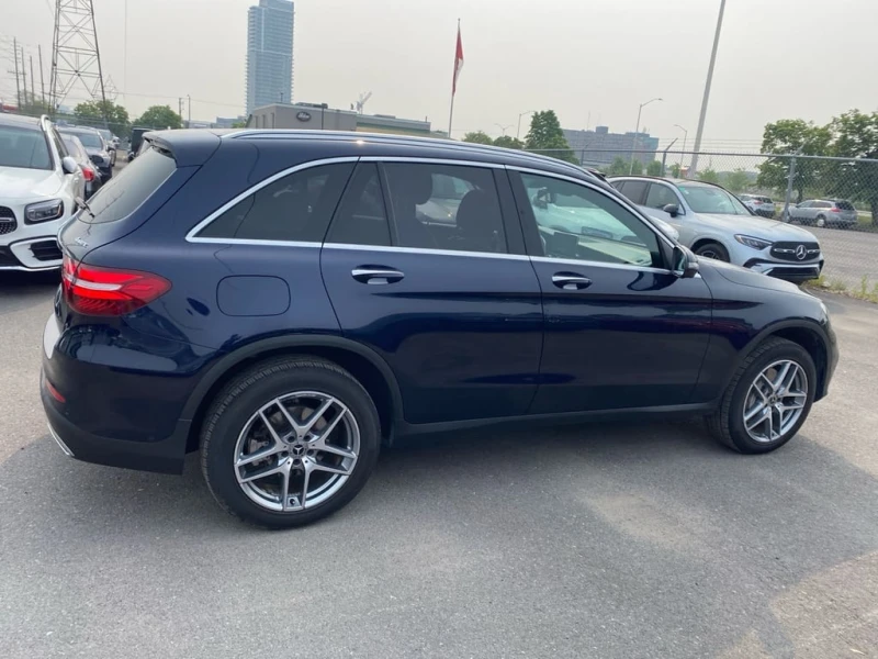 Mercedes-Benz GLC 300 * CARFAX * БЕЗ ПЪРВОНАЧАЛНА ВНОСКА, снимка 3 - Автомобили и джипове - 52587991