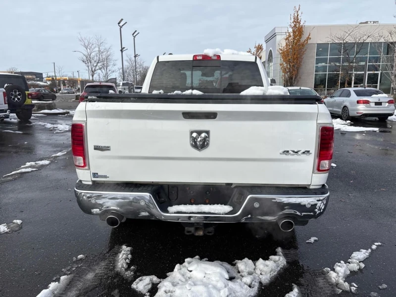 Dodge RAM 1500 * Laramie * CARFAX * БЕЗ ПЪРВОНАЧАЛНА ВНОСКА, снимка 4 - Автомобили и джипове - 52869321