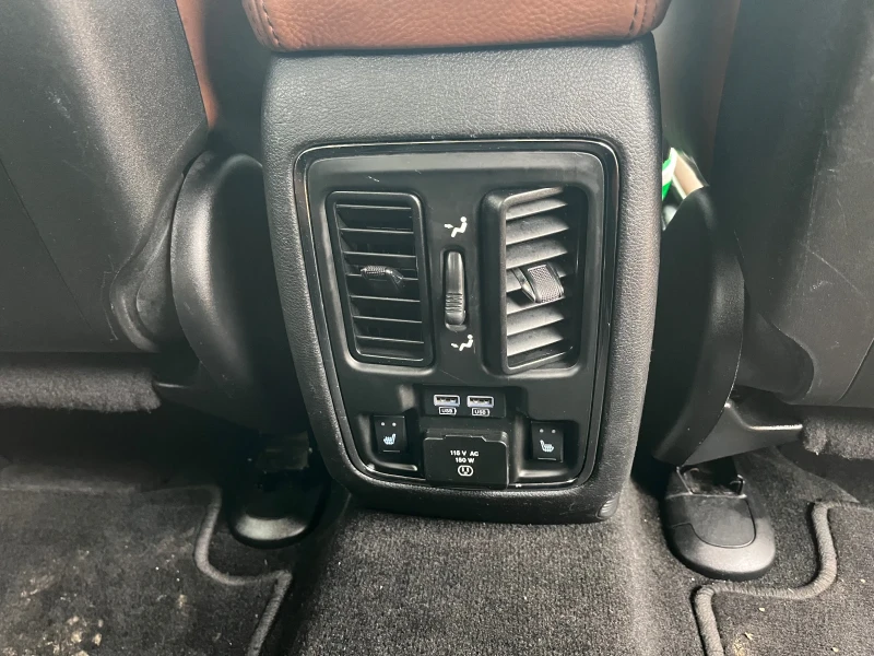 Jeep Grand cherokee 5.7 HEMI, снимка 10 - Автомобили и джипове - 53260361