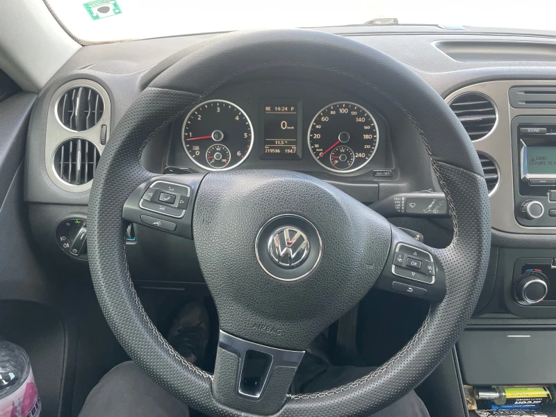 VW Tiguan, снимка 5 - Автомобили и джипове - 53453993