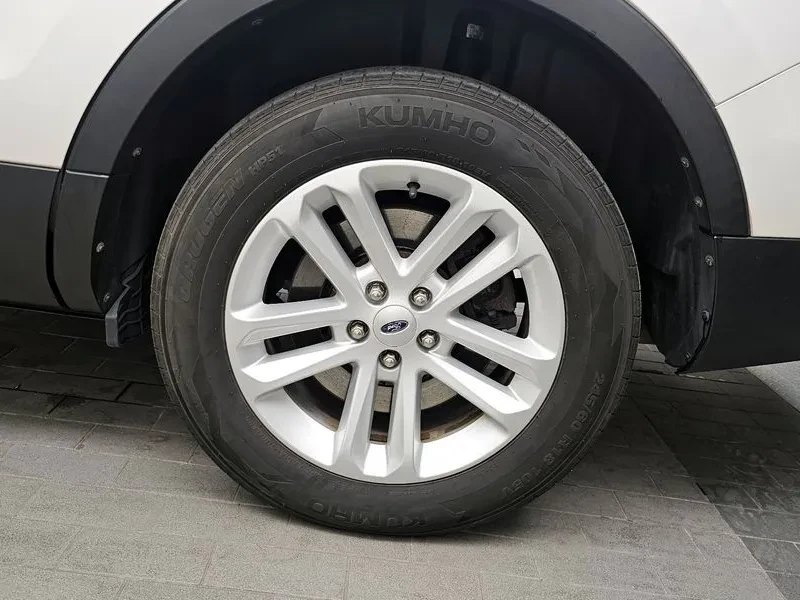 Ford Explorer 3.5 AWD, снимка 5 - Автомобили и джипове - 54350171