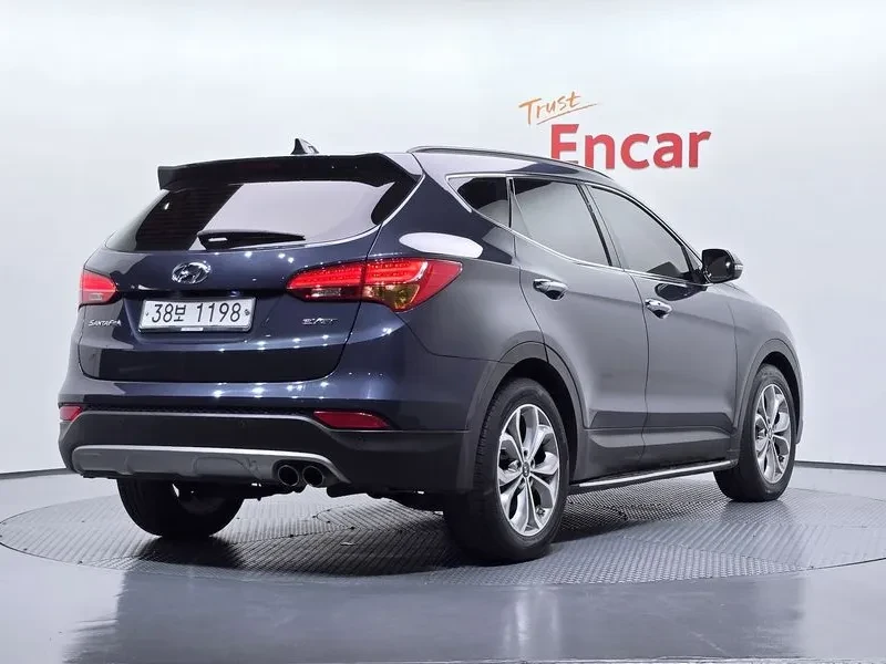 Hyundai Santa fe 2.0, снимка 2 - Автомобили и джипове - 54872220
