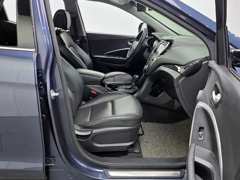 Hyundai Santa fe 2.0, снимка 11 - Автомобили и джипове - 54872220