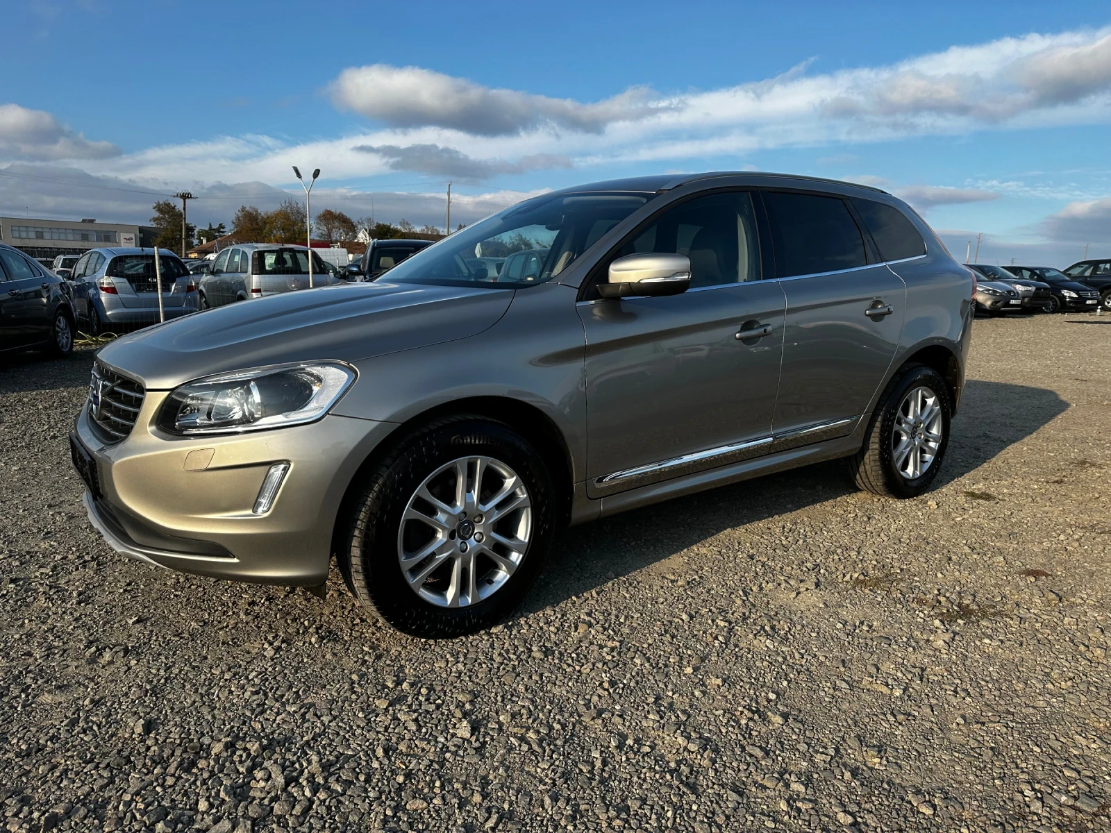 Volvo XC60 2.5 ШВЕЙЦАРИЯ Т5 AWD - изображение 9