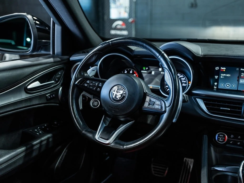 Alfa Romeo Stelvio * Veloce/HARMEN K/NAV/1OWNER/CLEAN CARFAX * CARFAX | Mobile.bg � ����������� 15