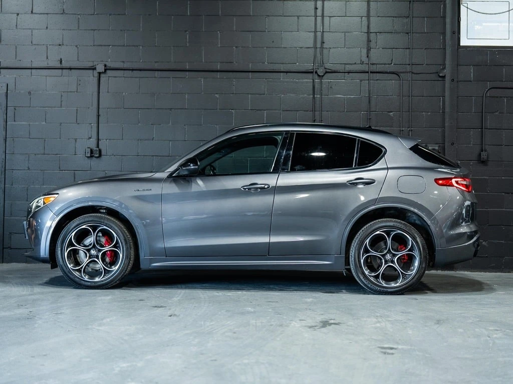 Alfa Romeo Stelvio * Veloce/HARMEN K/NAV/1OWNER/CLEAN CARFAX * CARFAX | Mobile.bg � ����������� 5