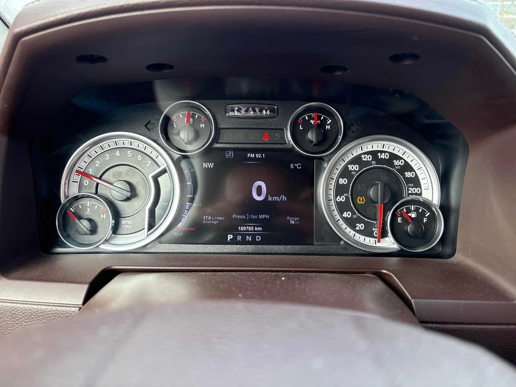 Dodge RAM 1500 * Laramie * CARFAX * БЕЗ ПЪРВОНАЧАЛНА ВНОСКА - изображение 8