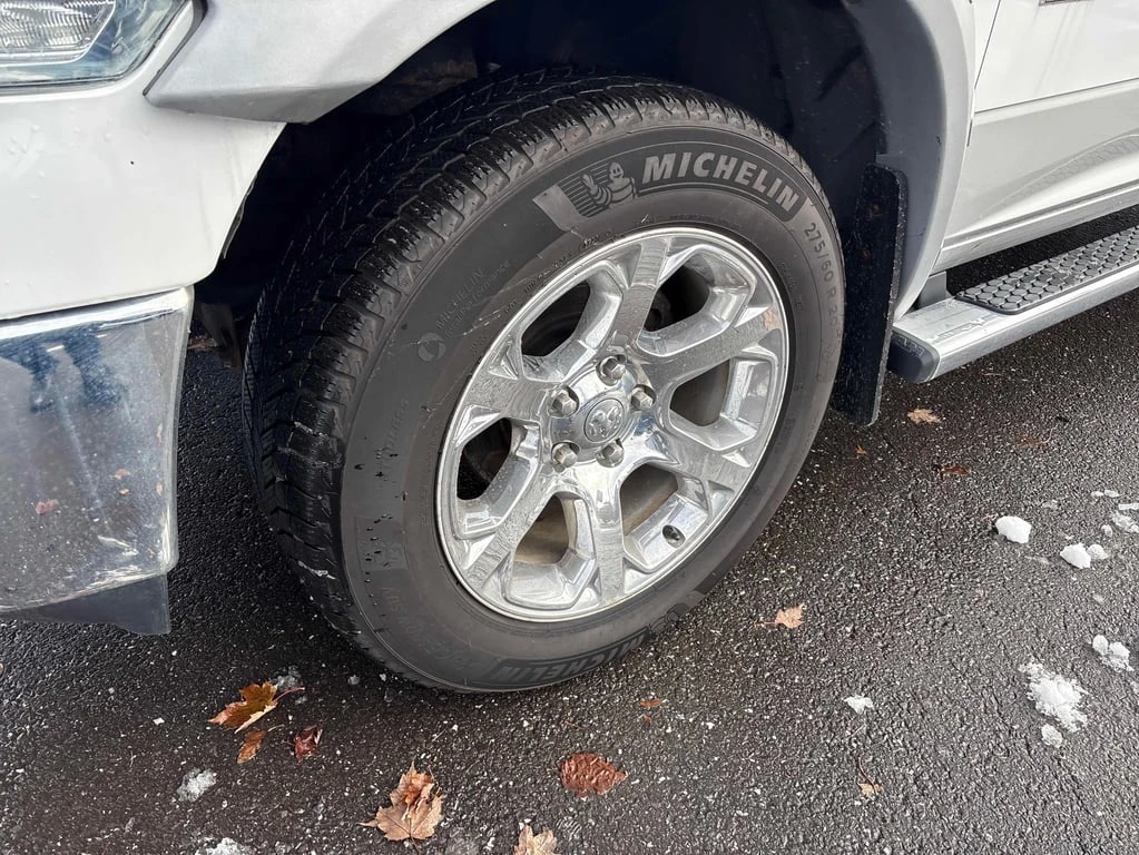 Dodge RAM 1500 * Laramie * CARFAX * БЕЗ ПЪРВОНАЧАЛНА ВНОСКА - изображение 7