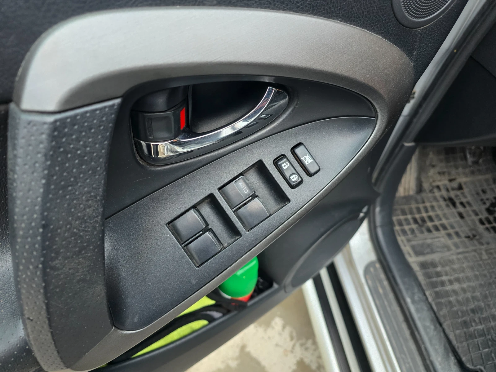 Toyota Rav4 2.2D4D | Mobile.bg � ����������� 10