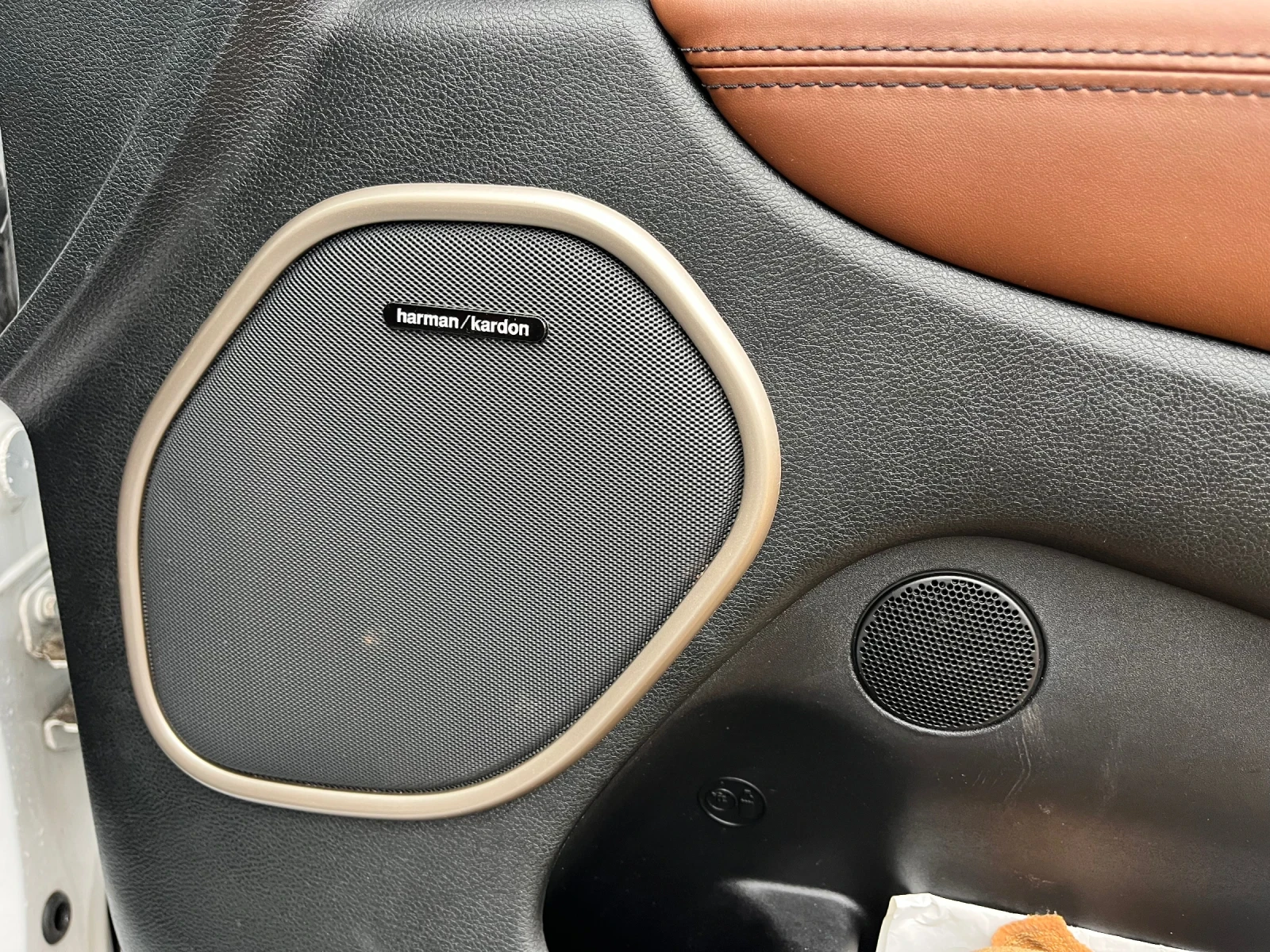 Jeep Grand cherokee 5.7 HEMI - изображение 9