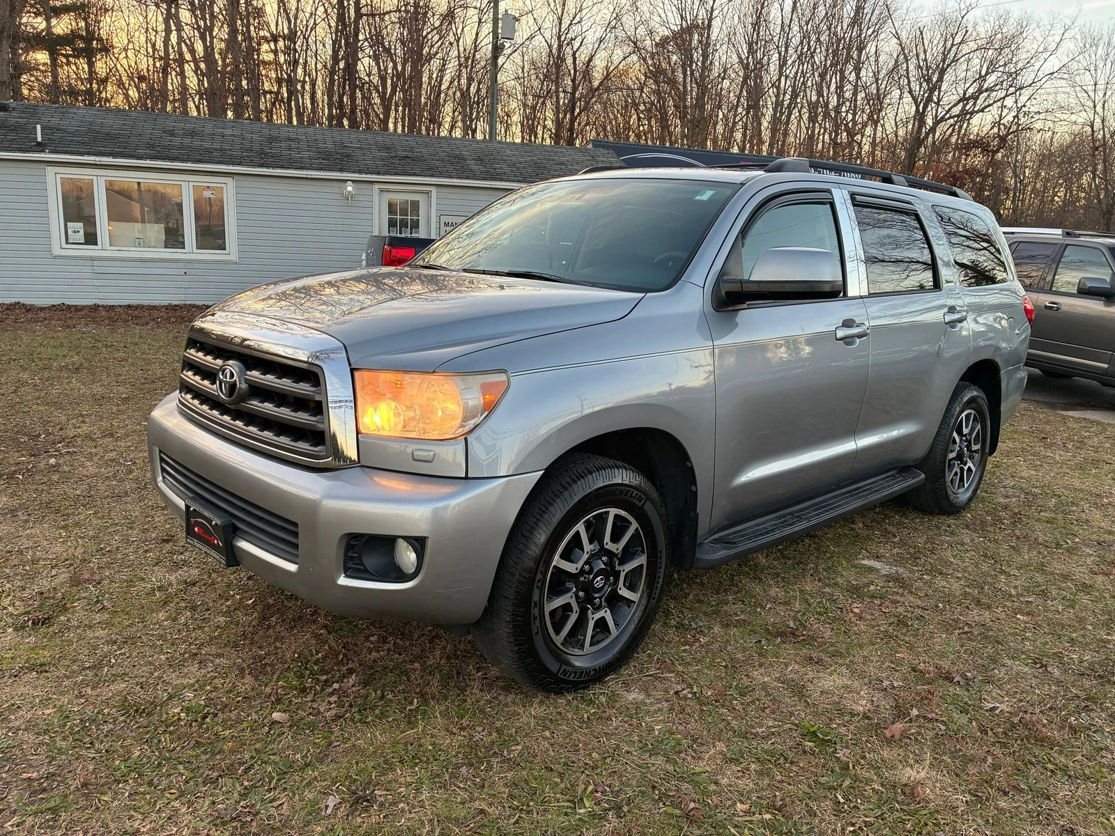 Toyota Sequoia АВТОПИЛОТ* КЕЙЛЕС* ЕЛ* СЕДАЛКИ*  - изображение 5