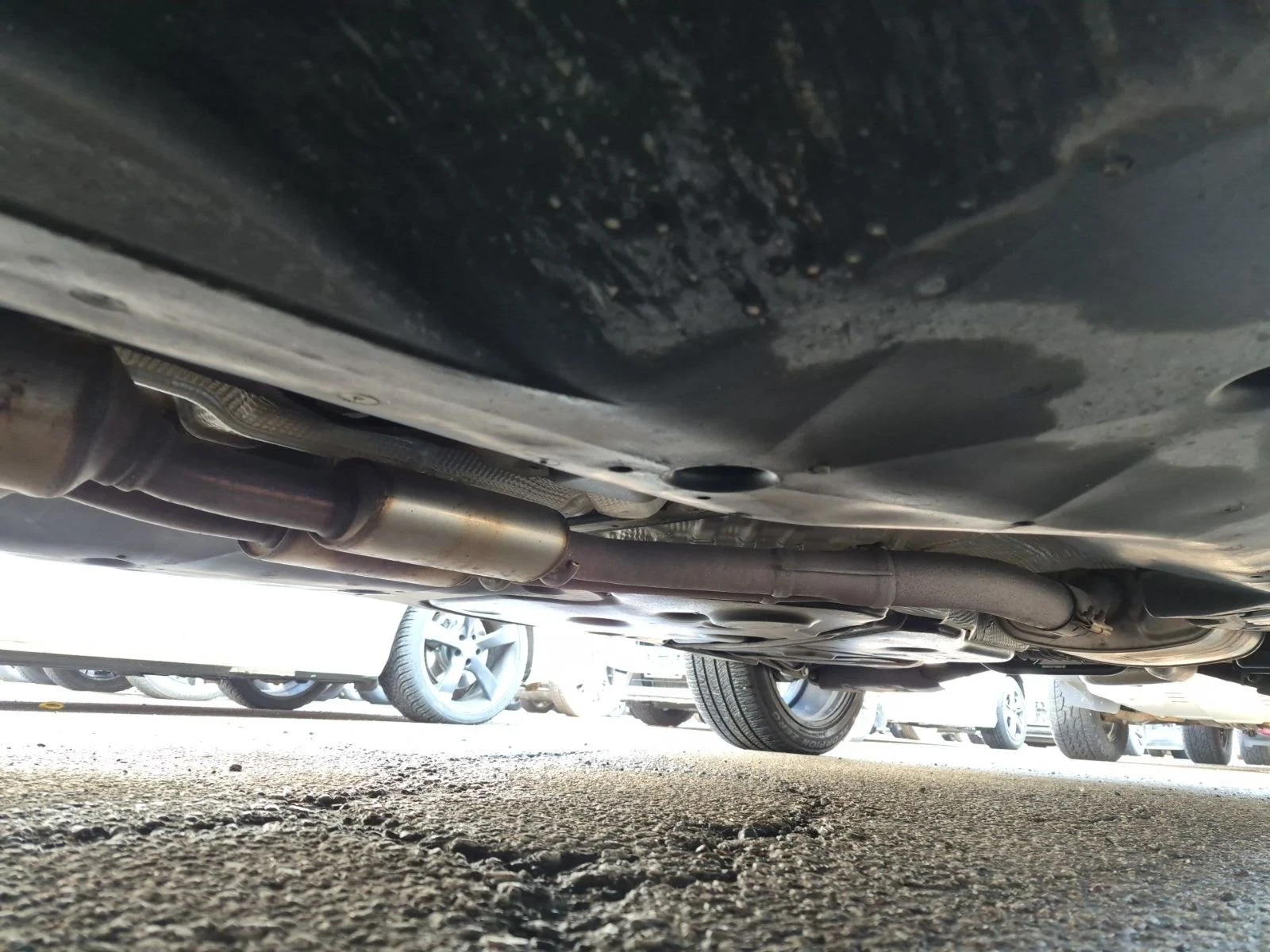 VW Atlas EXECLINE* Fender* 360View* CarPlay* Обдух, снимка 17 - Автомобили и джипове - 53861751