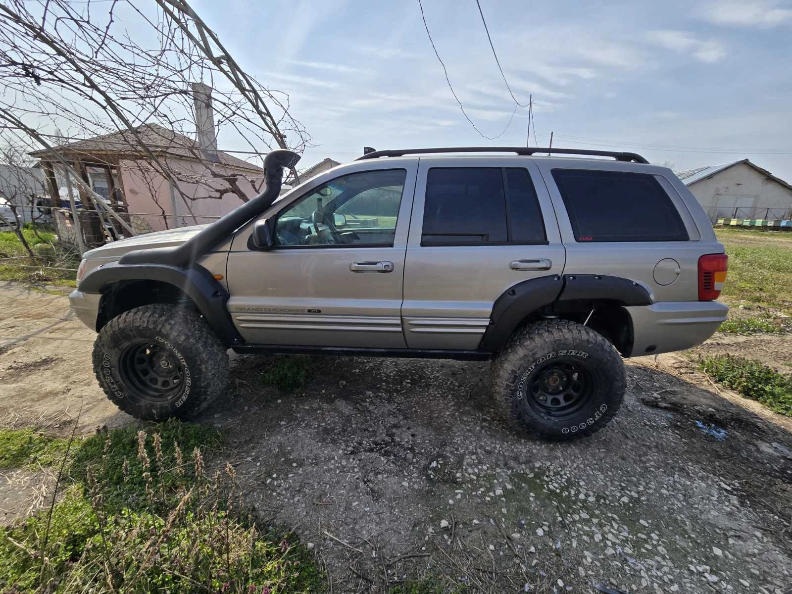 Jeep Grand cherokee 4.7 LPG, снимка 6 - Автомобили и джипове - 53872952