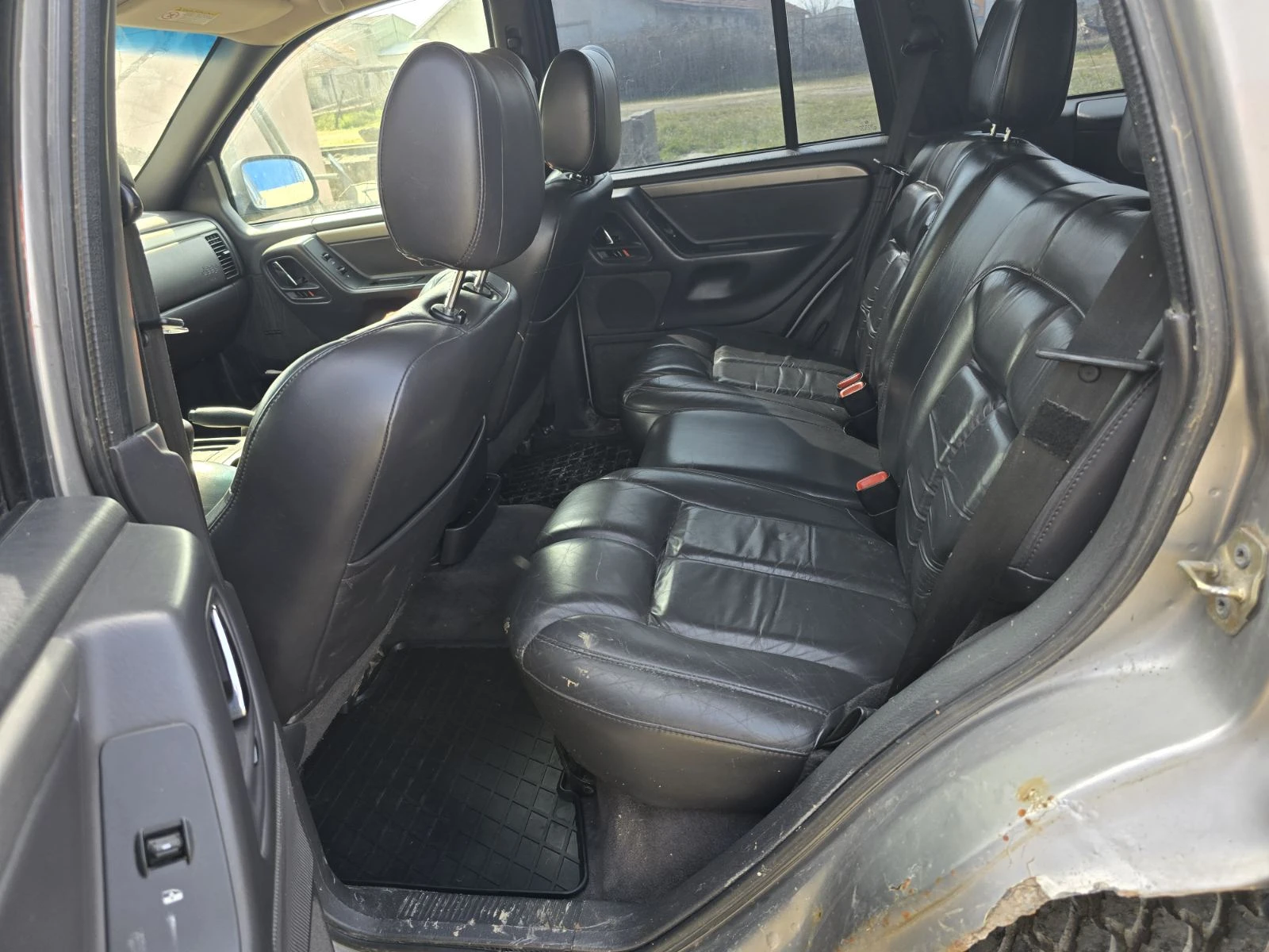 Jeep Grand cherokee 4.7 LPG, снимка 13 - Автомобили и джипове - 53872952