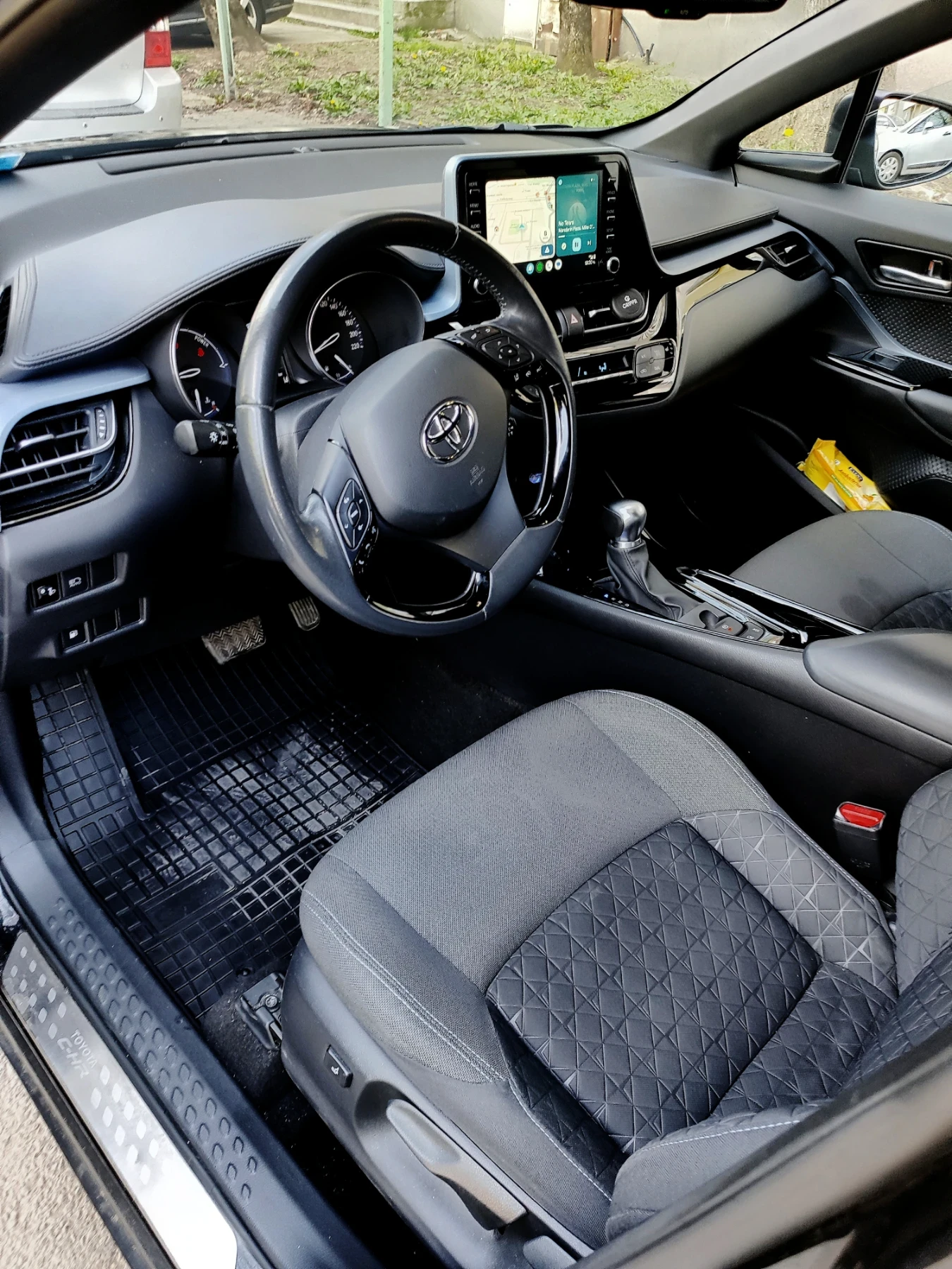 Toyota C-HR 2.0 -184 к.с, снимка 17 - Автомобили и джипове - 54308644