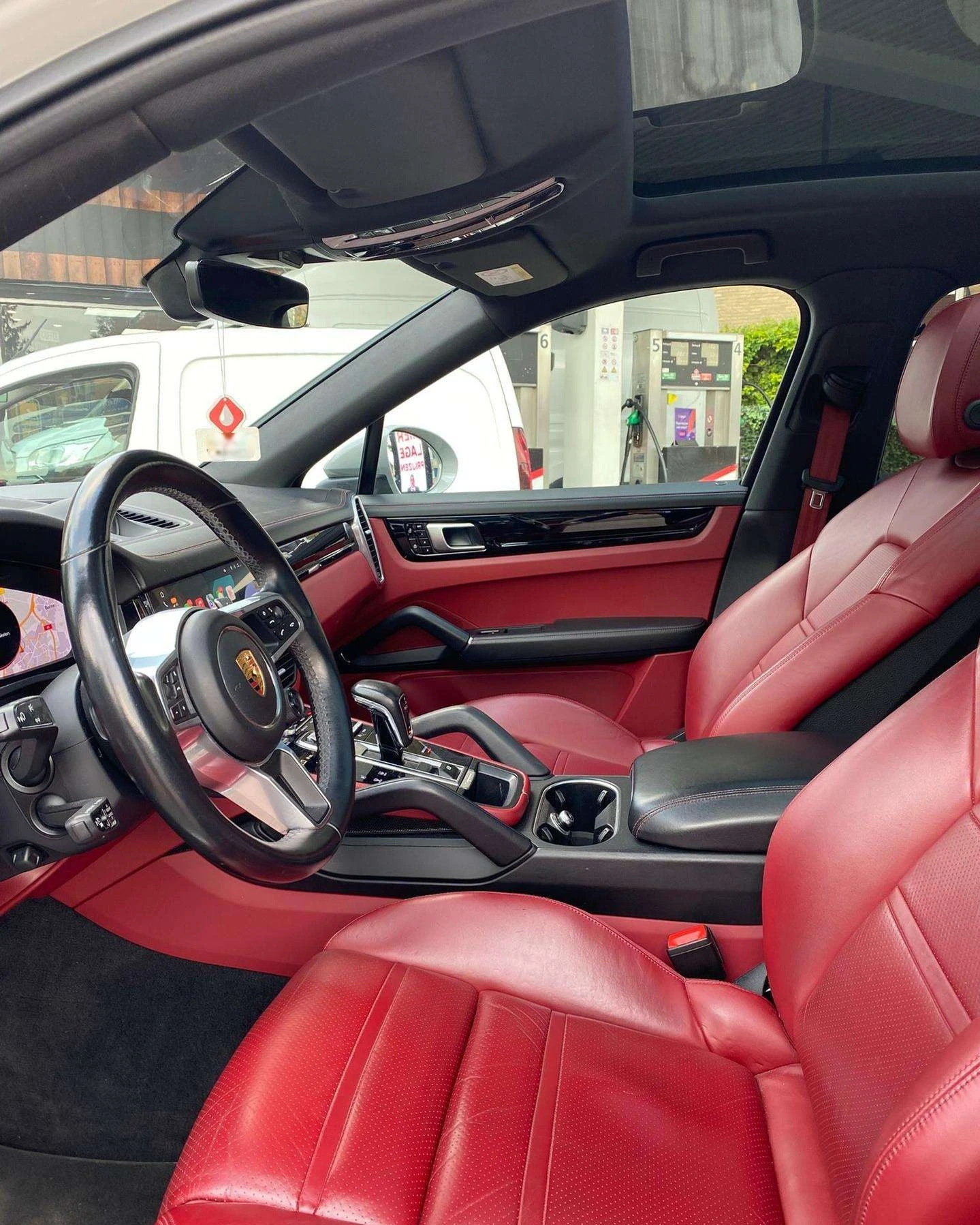 Porsche Cayenne E-Hybrid Coupe, снимка 5 - Автомобили и джипове - 54550922
