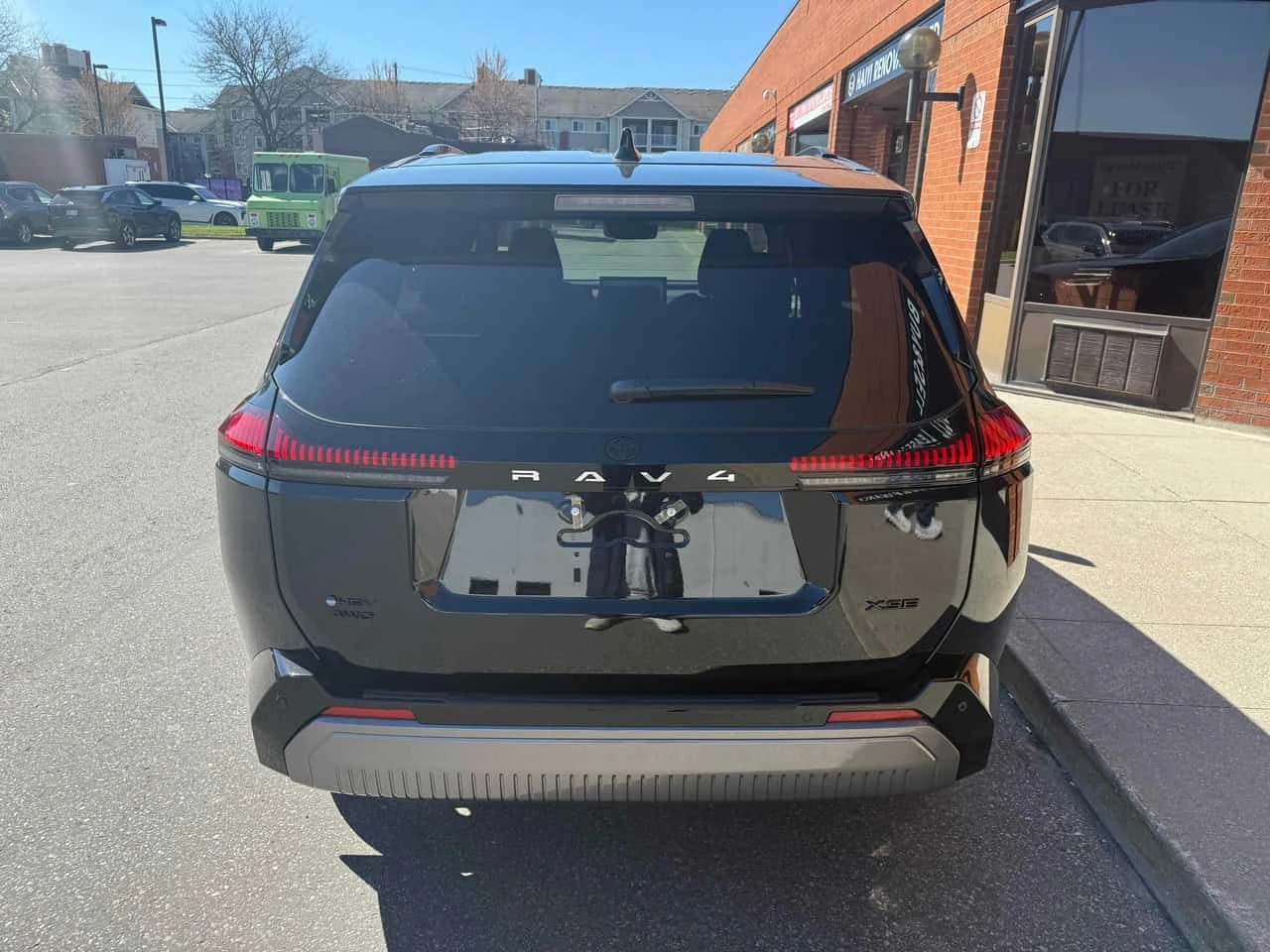 Toyota Rav4 XSE AWD  CARFAX, снимка 4 - Автомобили и джипове - 54573557