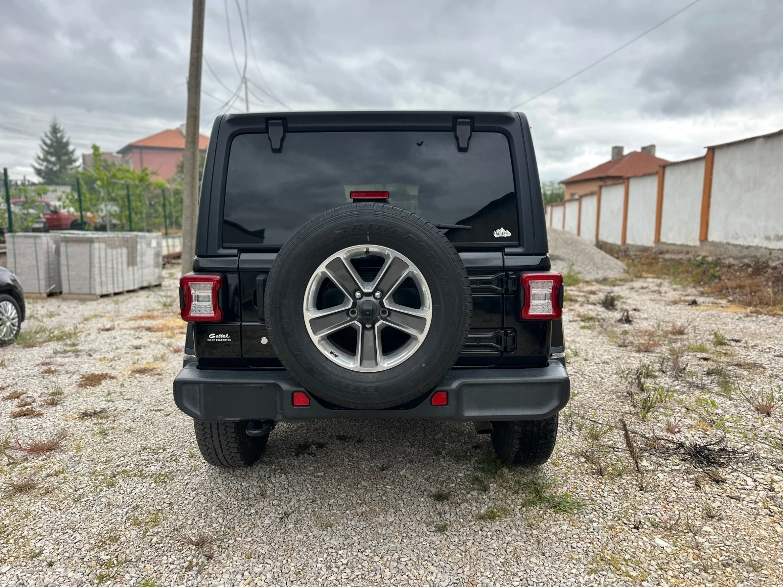 Jeep Wrangler Sahara 2.0L 294 к.с. 8 скорости E-torque, снимка 4 - Автомобили и джипове - 54581643