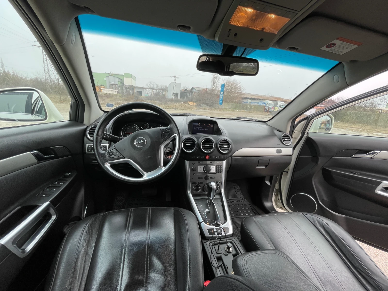 Opel Antara 2.2 CDTI 4x4 Facelift, снимка 7 - Автомобили и джипове - 54794742