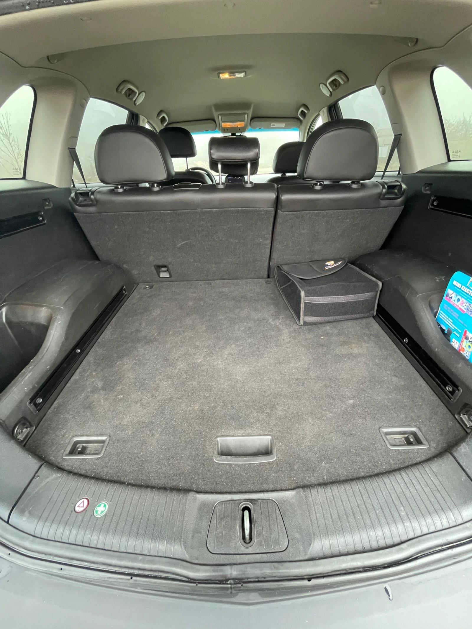 Opel Antara 2.2 CDTI 4x4 Facelift, снимка 14 - Автомобили и джипове - 54794742