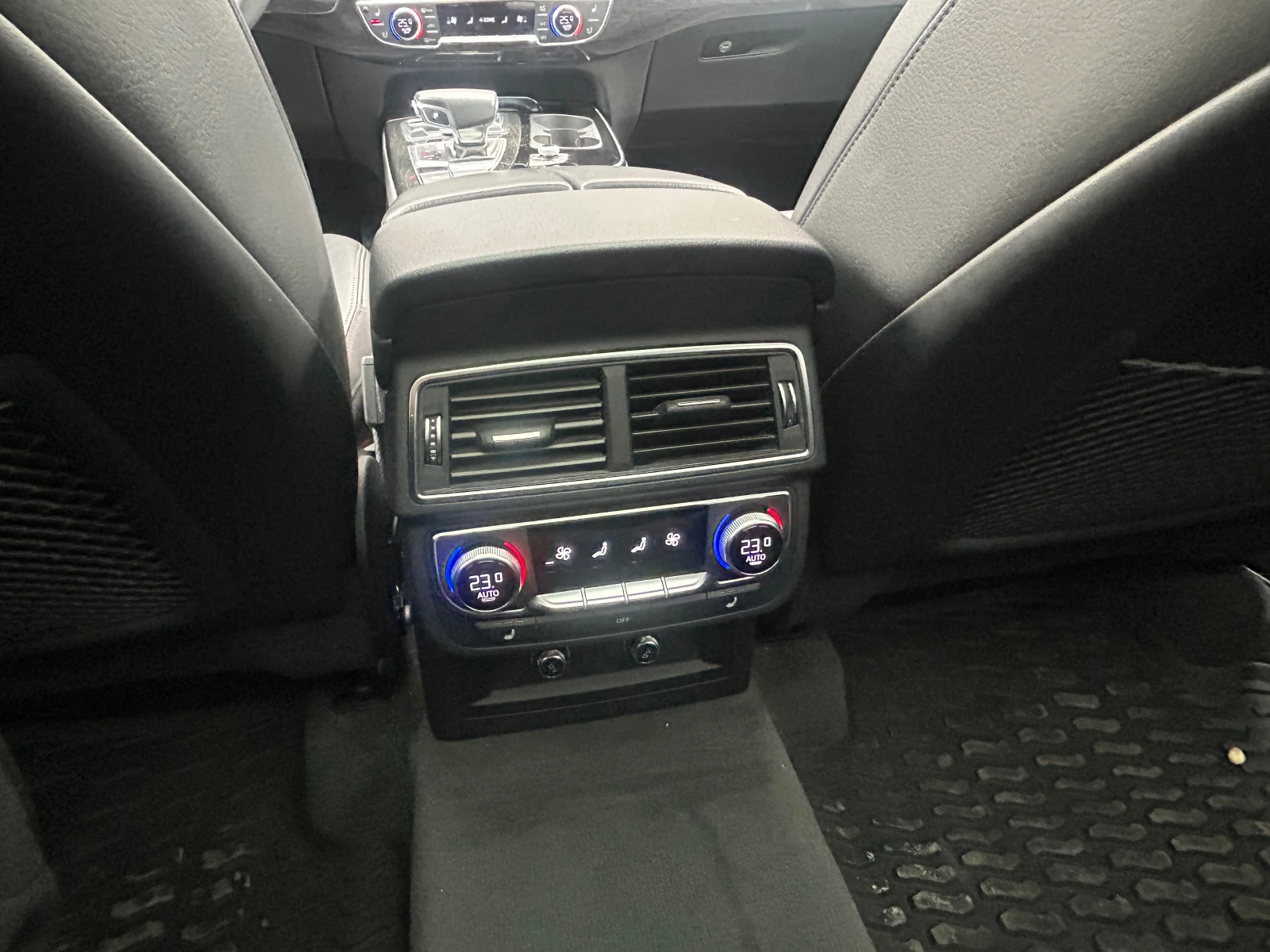 Audi Q7 3.0TFSI PRESTIG, снимка 10 - Автомобили и джипове - 55284685