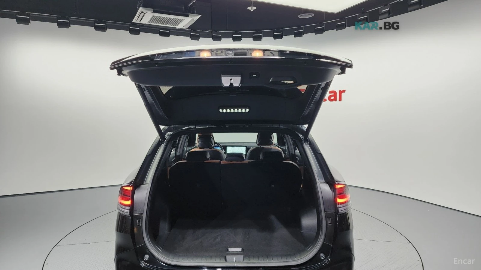 Kia Sportage SIGNATURE/1.6-TURBO/360CAMERA/DRIVE-ASSISTS, снимка 15 - Автомобили и джипове - 55296164