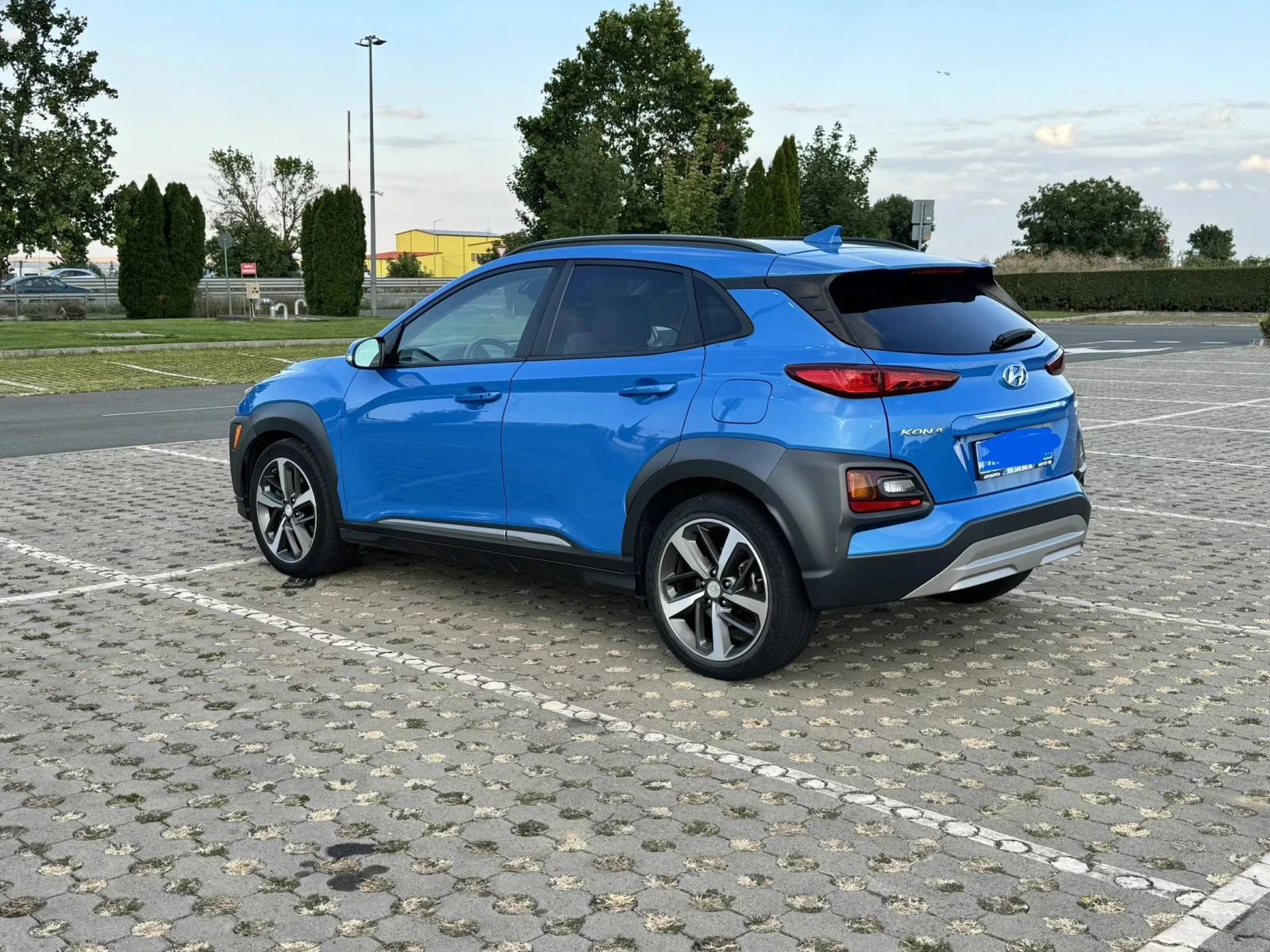 Hyundai Kona, снимка 4 - Автомобили и джипове - 55711076