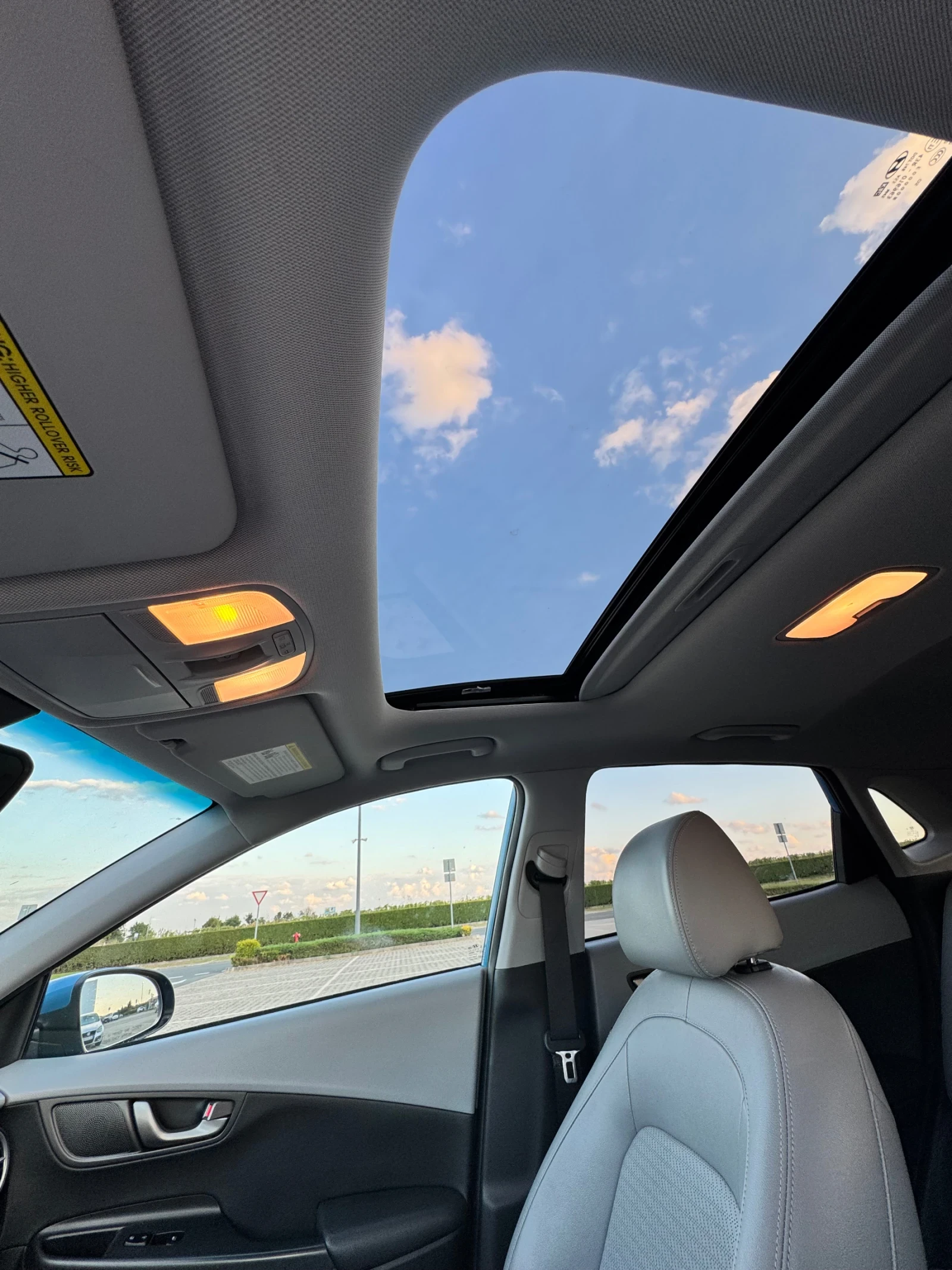 Hyundai Kona, снимка 9 - Автомобили и джипове - 55711076