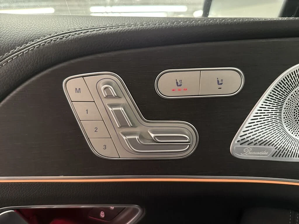 Mercedes-Benz GLE 350 AMG, Headup, Подгрев, Дистроник, 360, Панорама, снимка 11 - Автомобили и джипове - 55960956
