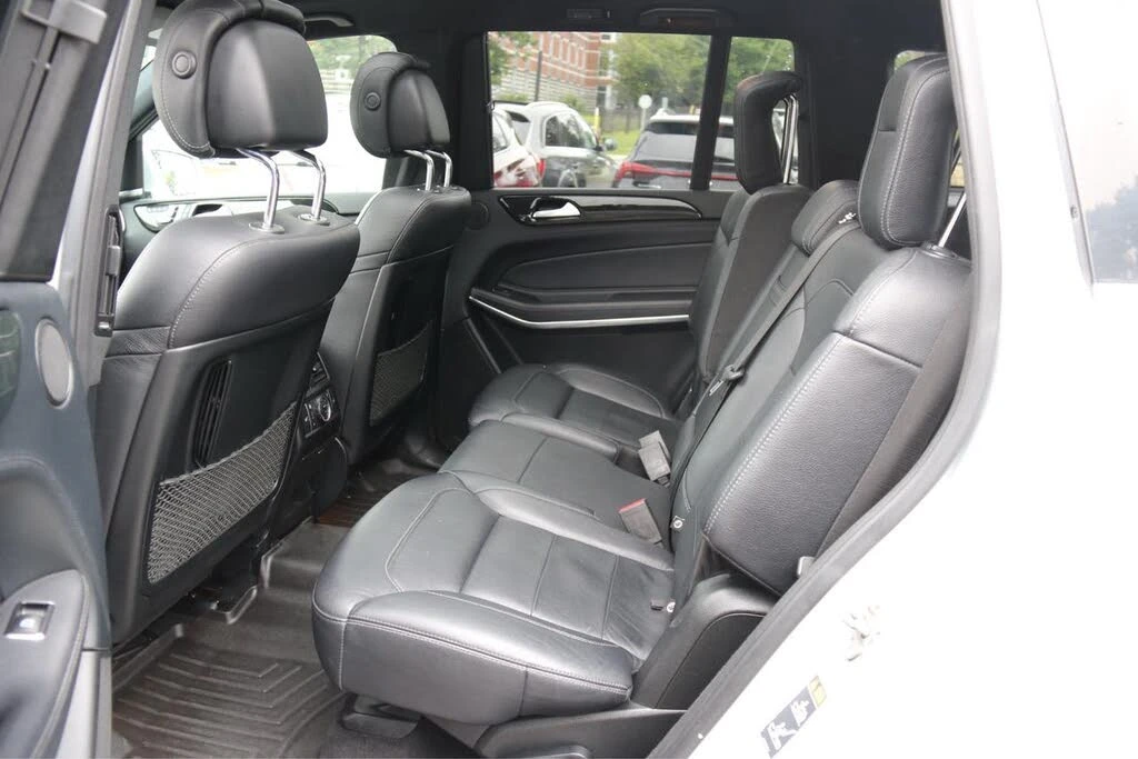 Mercedes-Benz GLS 500 4MATIC AMG PERFORMANCE * КРАЙНА ЦЕНА* , снимка 13 - Автомобили и джипове - 56049679