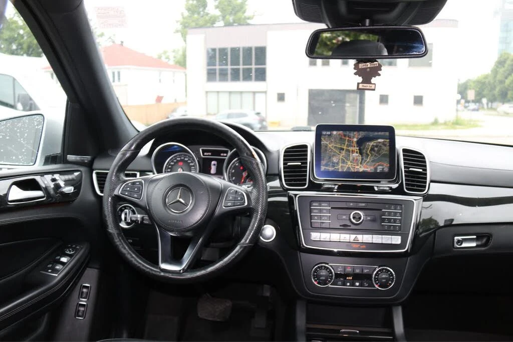 Mercedes-Benz GLS 500 4MATIC AMG PERFORMANCE * КРАЙНА ЦЕНА* , снимка 8 - Автомобили и джипове - 56049679
