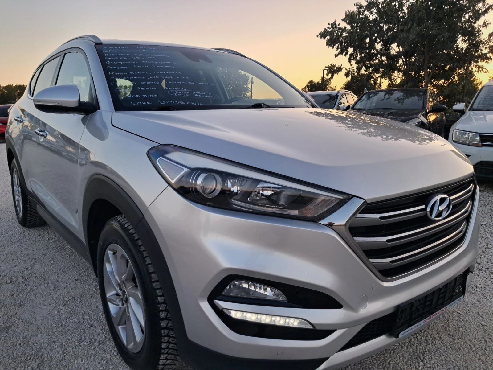Hyundai Tucson 1.7 НАВИГАЦИЯ, КАМЕРА, ПАРКТРОНИК, снимка 3 - Автомобили и джипове - 56155432