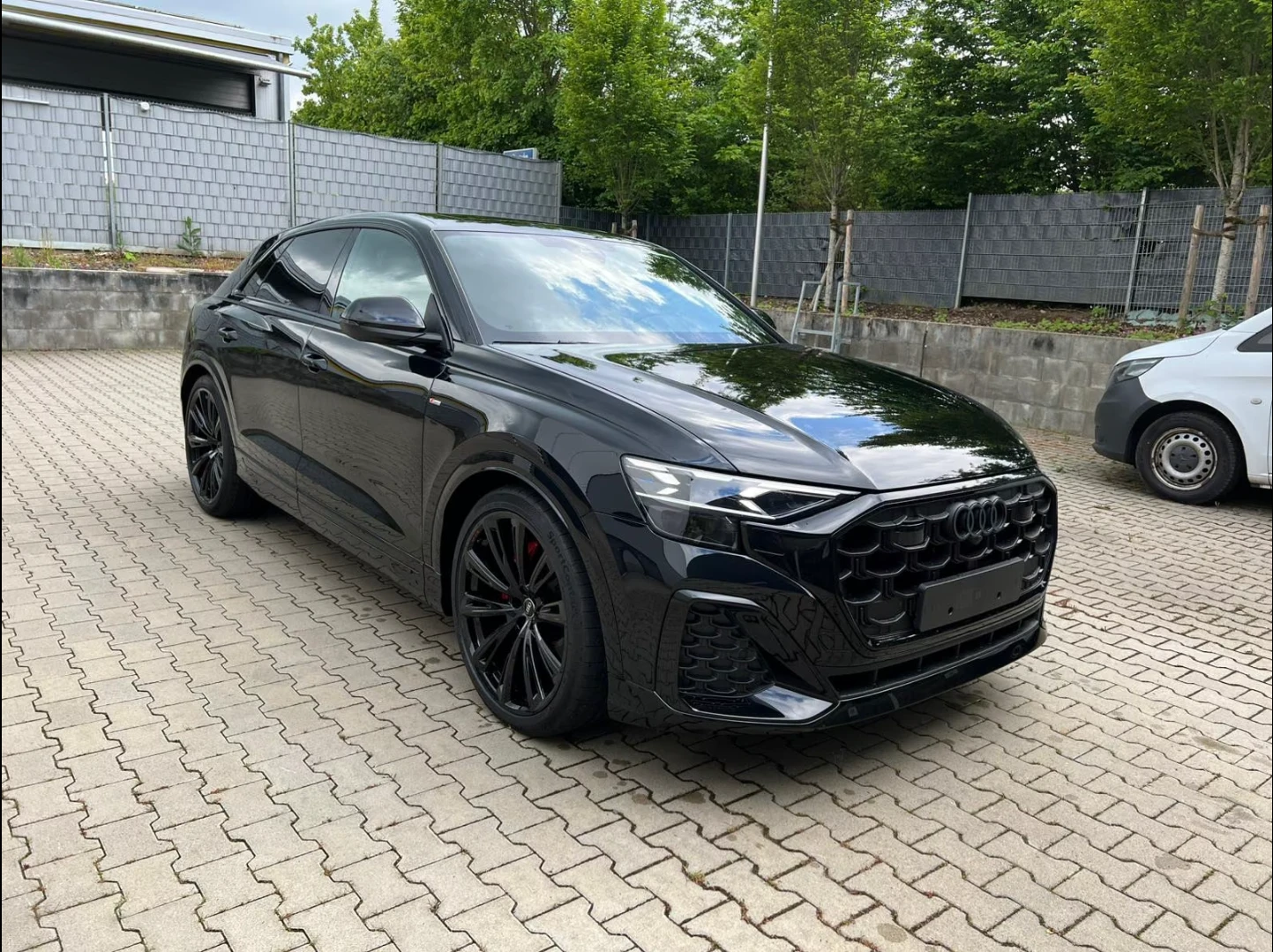 Audi Q8 Full Max!! 0km!!, снимка 5 - Автомобили и джипове - 56185397