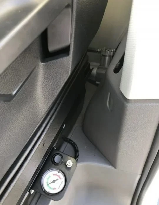 VW Crafter, снимка 6 - Бусове и автобуси - 56588818