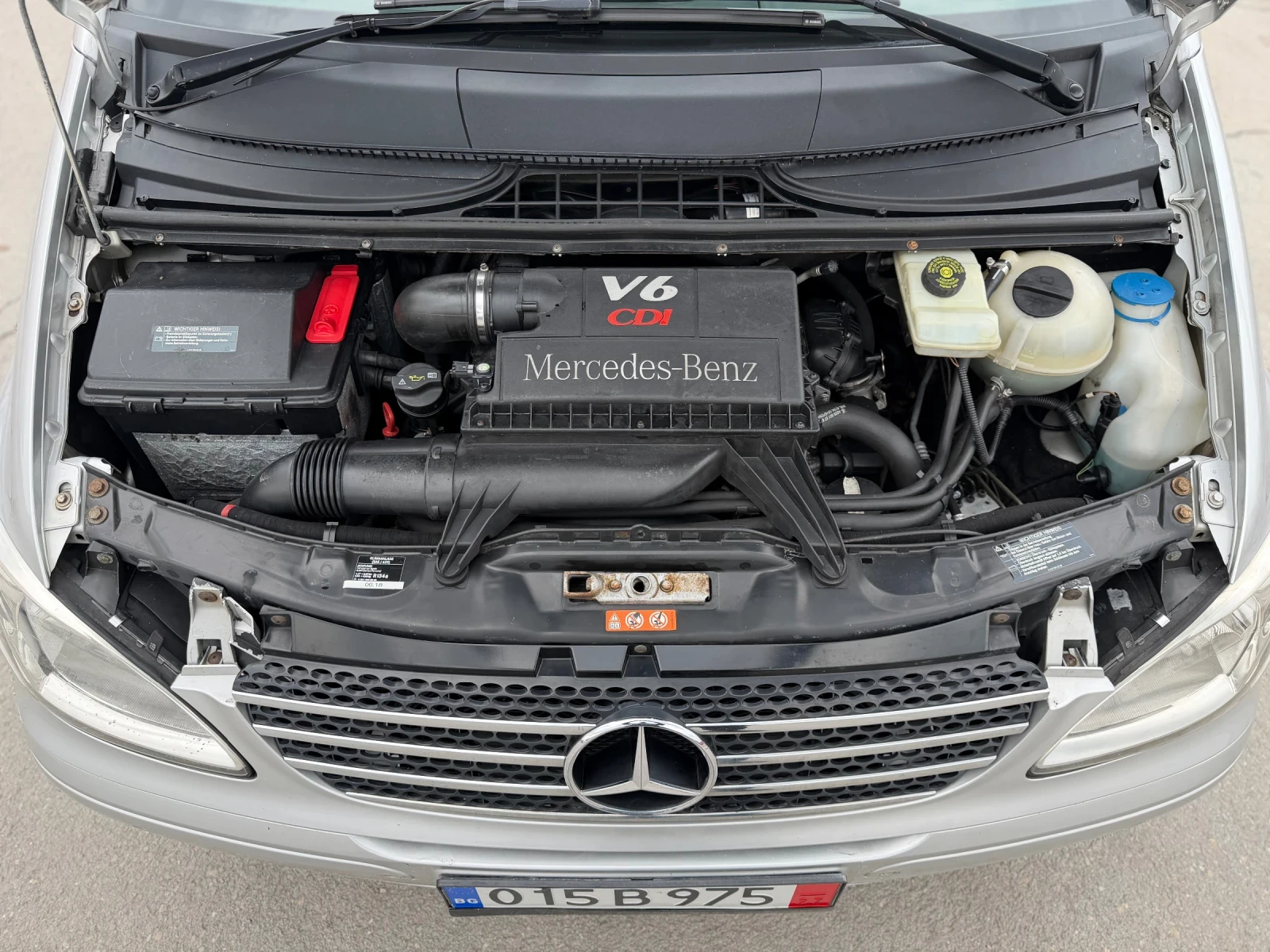 Mercedes-Benz Viano 3.0 CDI Швейцария, снимка 15 - Бусове и автобуси - 53979525