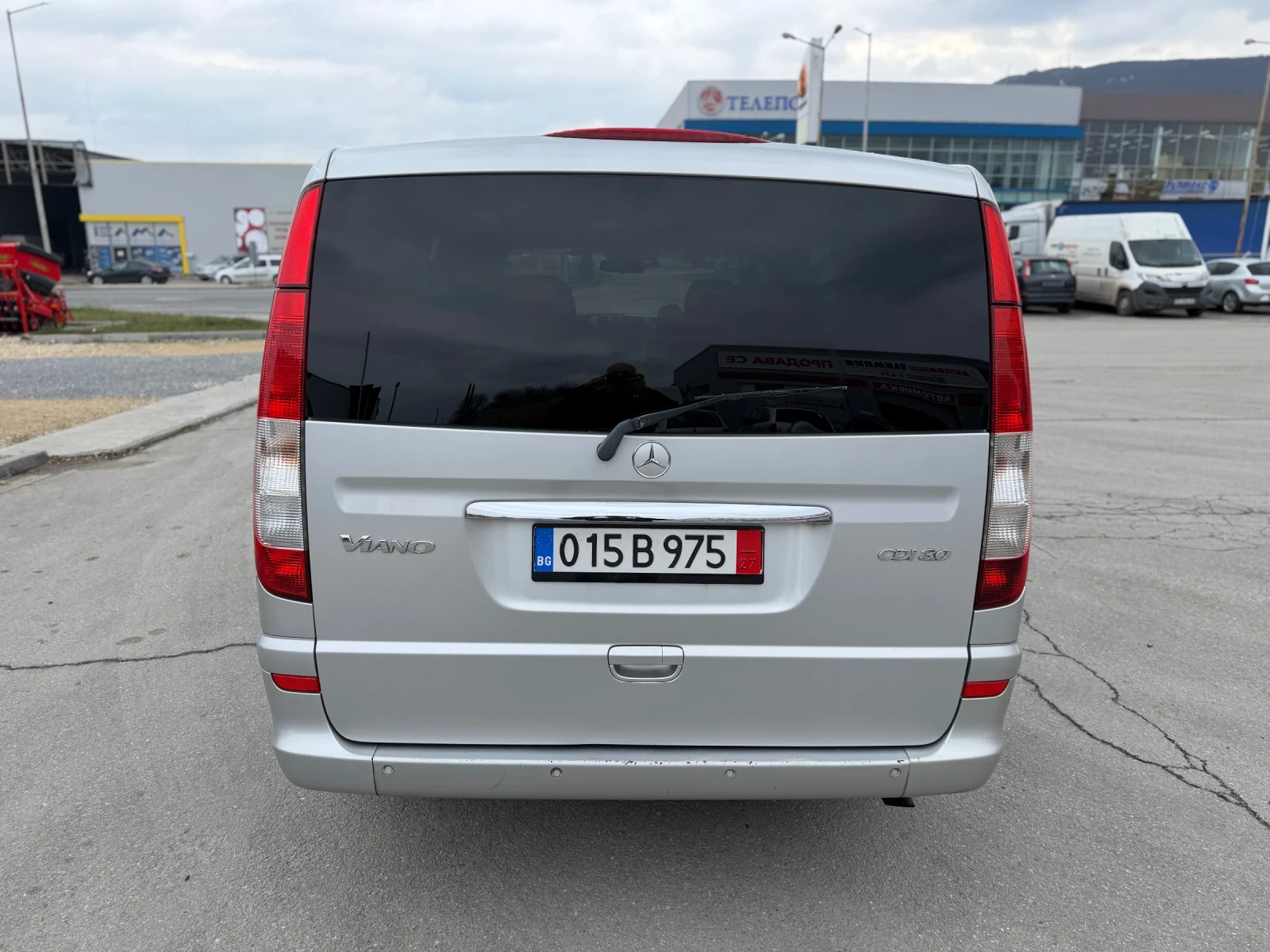 Mercedes-Benz Viano 3.0 CDI Швейцария, снимка 4 - Бусове и автобуси - 53979525