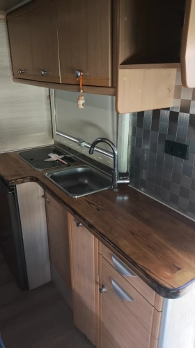 Кемпер Mercedes-Benz 312, снимка 7