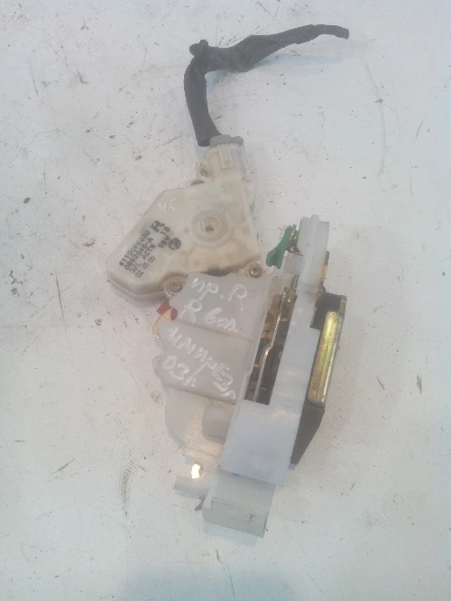 Брава врата предна дясна Субару Импреза