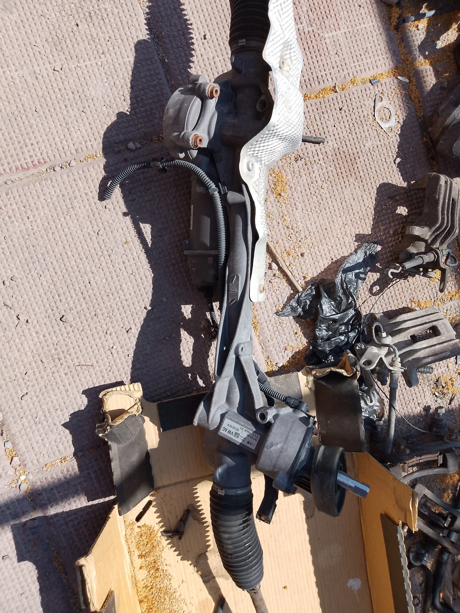 5Q1423051R    7 | Mobile.bg   1