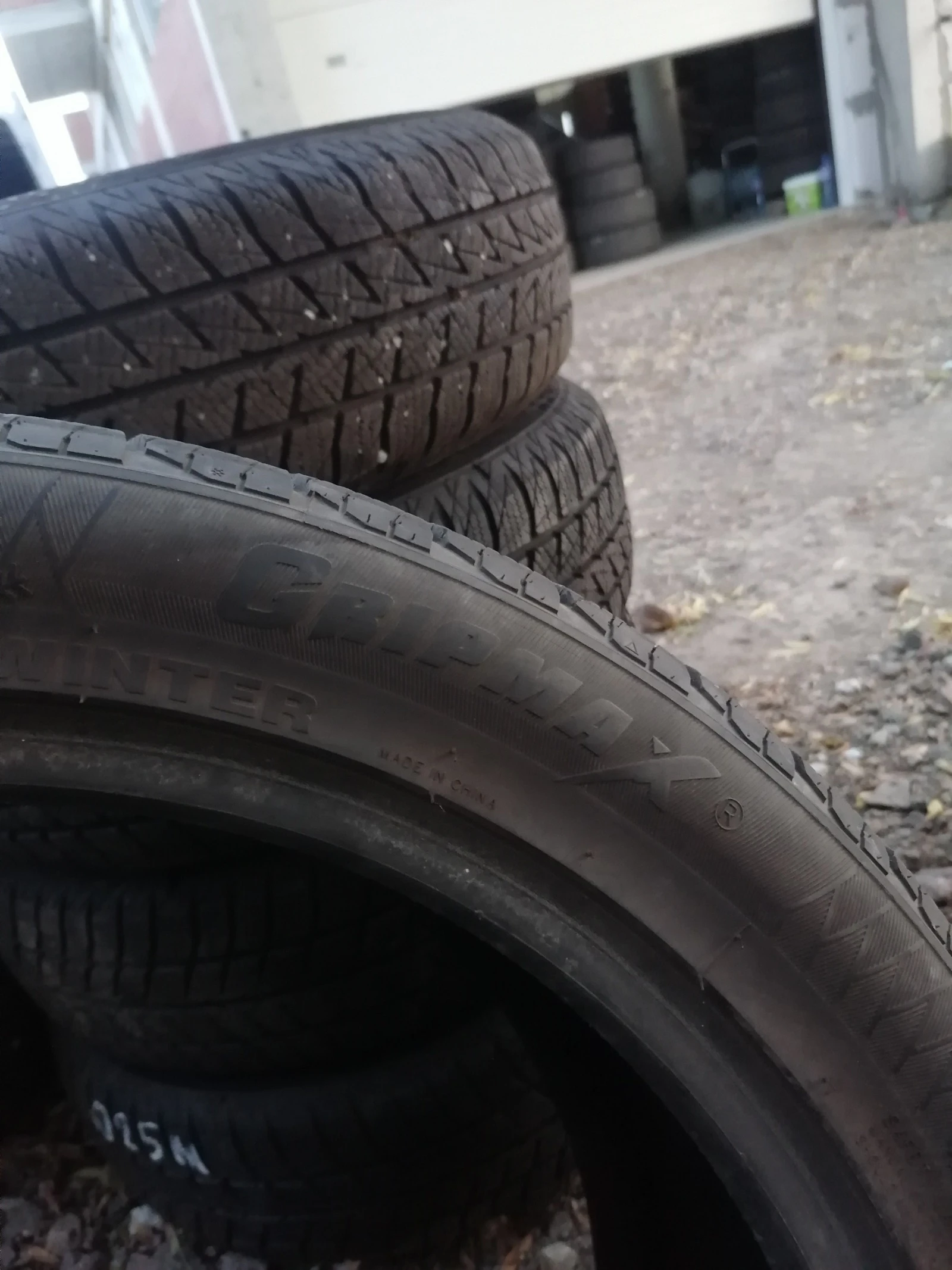  315/35R20 | Mobile.bg   13